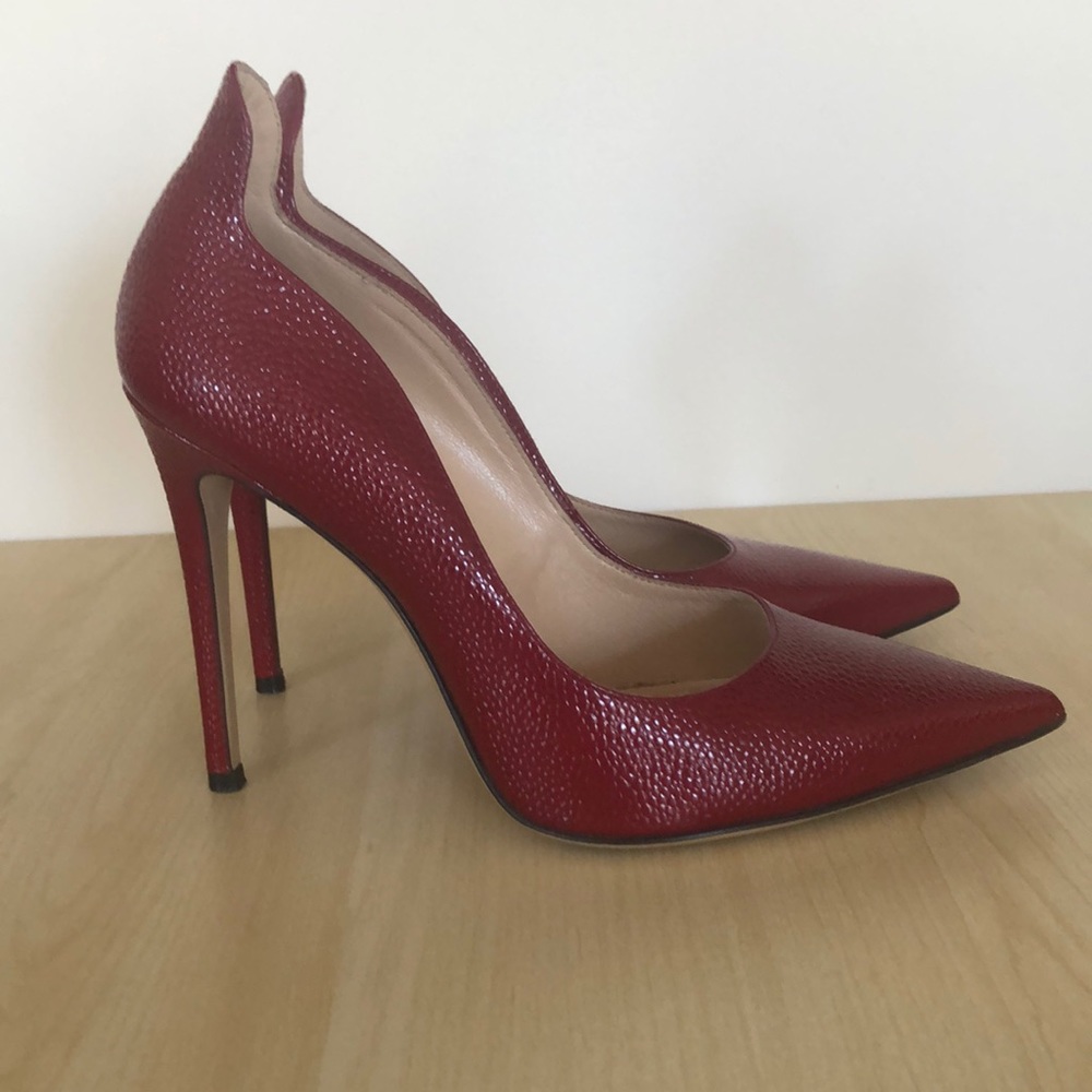 M. Gemi Heels